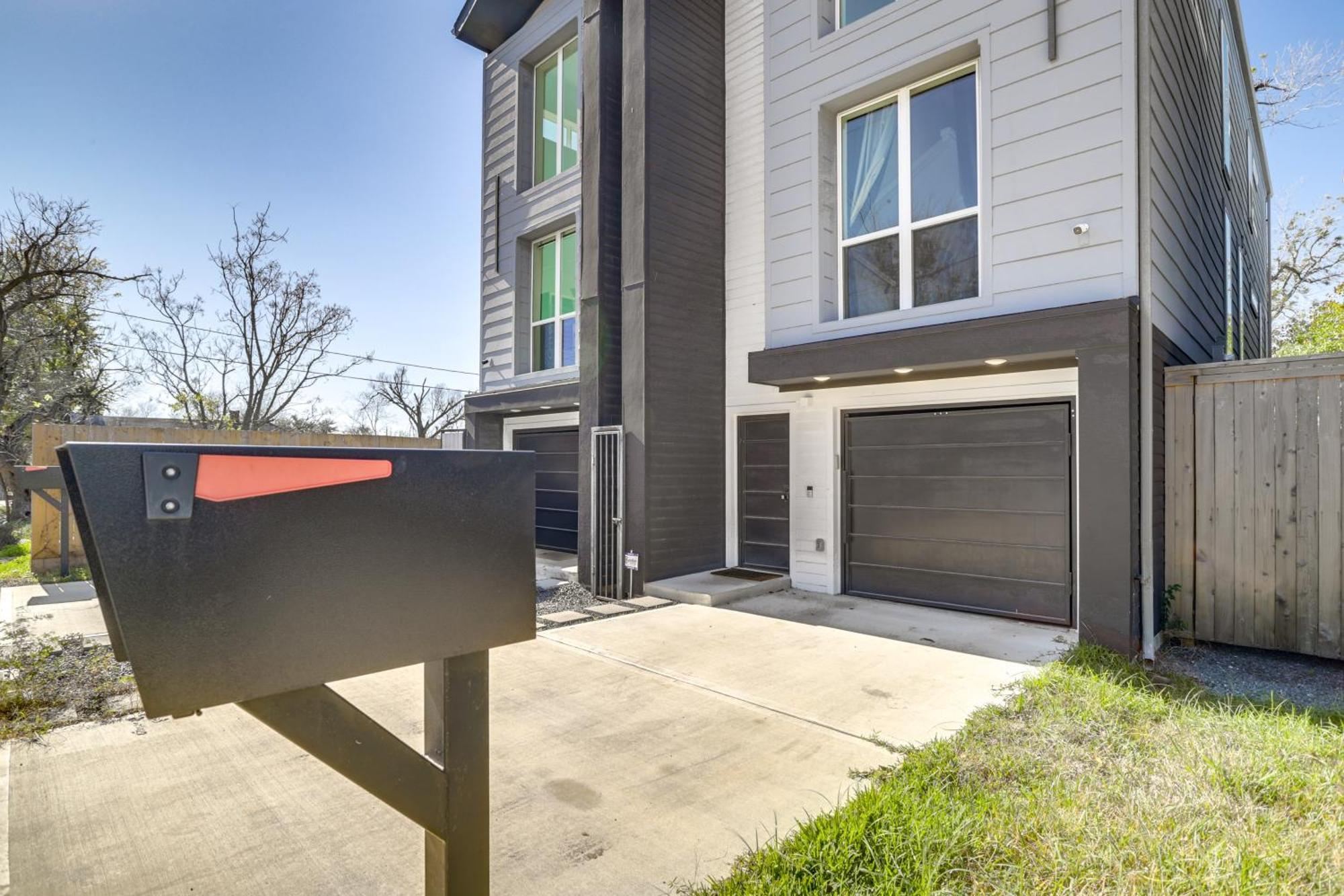 3 Mi To Dtwn Modern Townhome With Yard In Houston Exteriér fotografie